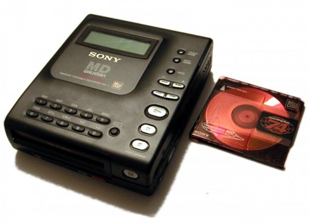 Sony le dice adiós al MiniDisc Walkman Minidisc Sony MZ1 800x579 620x448 Sony le dice adiós al MiniDisc Walkman
