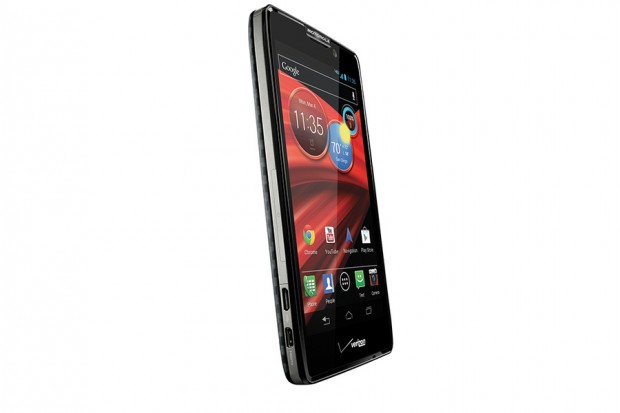 Motorola reveló los nuevos miembros de la familia Droid RAZR razrhdmaxx2 620x413 Motorola reveló los nuevos miembros de la familia Droid RAZR